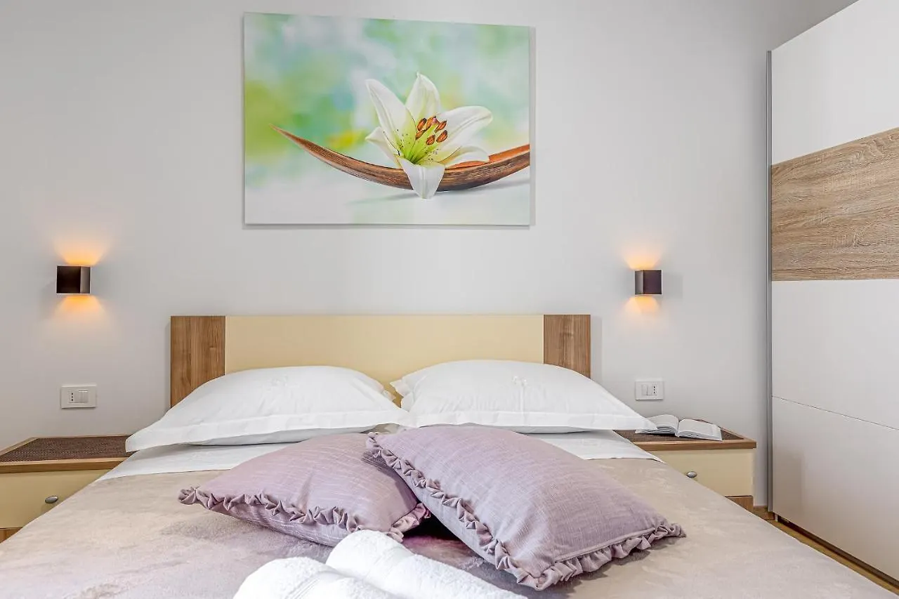 Casa de hóspedes Apartment Nilda II Musalez
