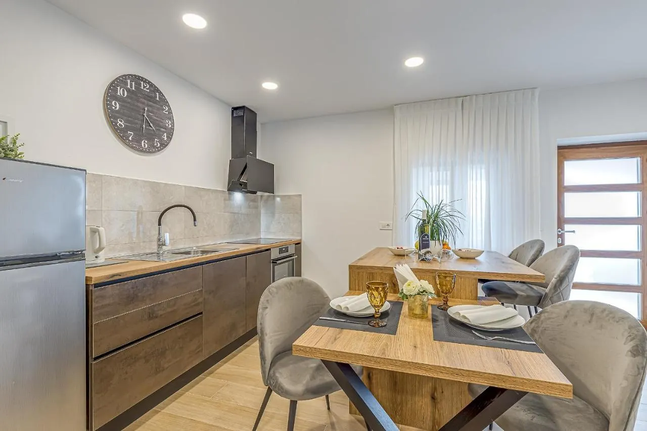 Guest house Apartment Nilda II Musalez